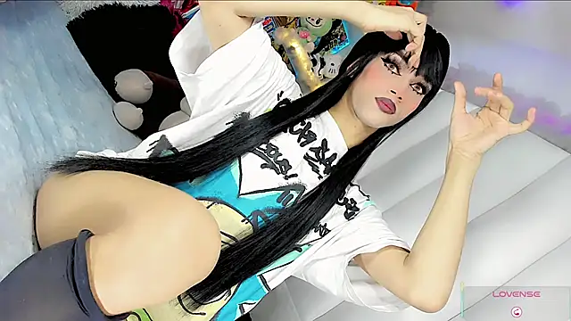 estefany xdd online show from February 21, 5:41 am