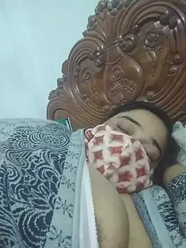 momo loves online show from January 18, 3:27 pm