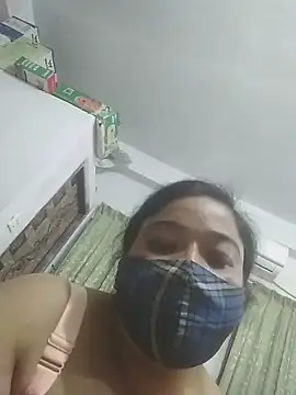 momo loves online show from March 10, 6:24 pm