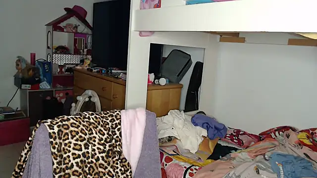 Snapshot of Piaaa3 chatting on February 25, 4:22 am Piaaa3 online show from February 25, 4:22 am