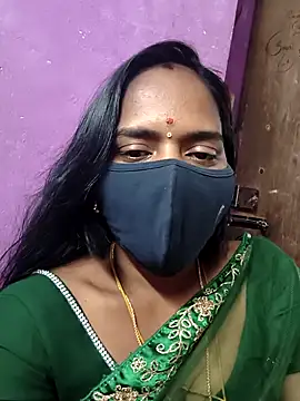 Snapshot of Tamil_Hot_Divya chatting on February 5, 6:01 pm Tamil Hot Divya online show from February 5, 6:01 pm