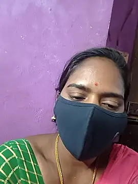 Snapshot of Tamil_Hot_Divya chatting on February 7, 1:20 am Tamil Hot Divya online show from February 7, 1:20 am