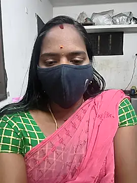 Snapshot of Tamil_Hot_Divya chatting on February 12, 2:12 pm Tamil Hot Divya online show from February 12, 2:12 pm