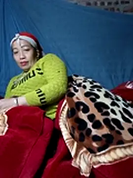 zinza-00 online show from January 12, 11:15 am