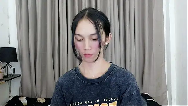 SweetcockAsian online show from March 25, 4:46 pm