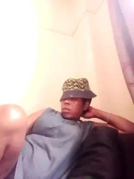 Snapshot of SexyEbonyQueen chatting on January 15, 11:15 am SexyEbonyQueen online show from January 15, 11:15 am