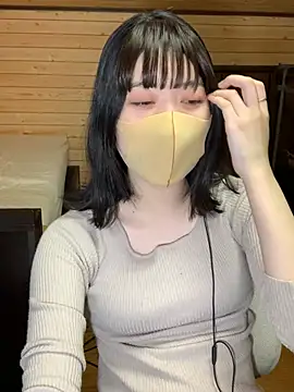 Snapshot of minami_room chatting on May 14, 12:34 pm minami room online show from May 14, 12:34 pm