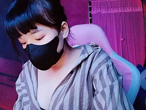 -Tamy- online show from March 3, 2:56 pm