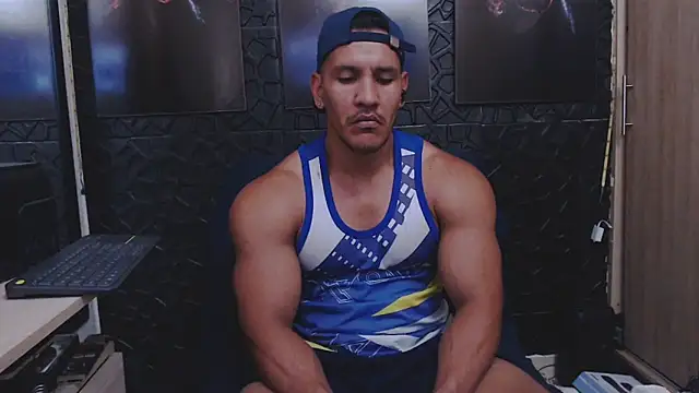 viktor herrera online show from May 25, 4:13 pm
