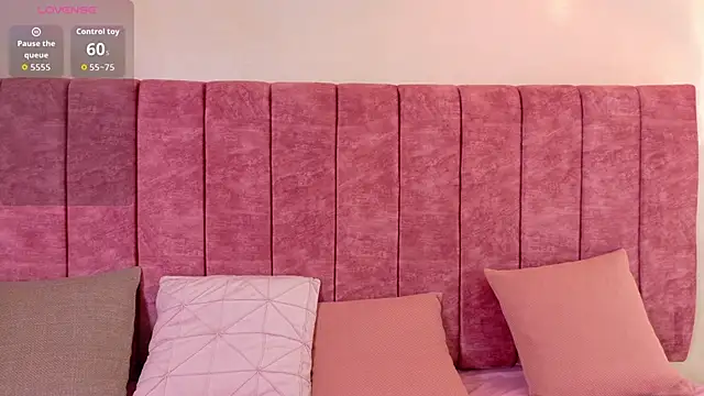 Mayleeth online show from March 31, 11:32 am