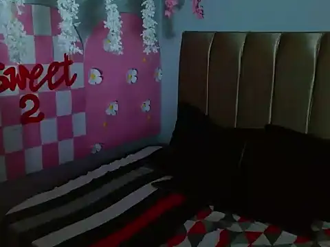 Snapshot of MIA_BROWN69 chatting on June 21, 2:30 pm MIA BROWN69 online show from June 21, 2:30 pm