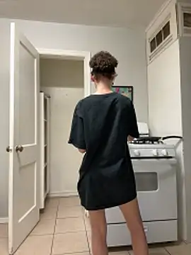 jojosbizarrelyf online show from February 14, 1:35 am