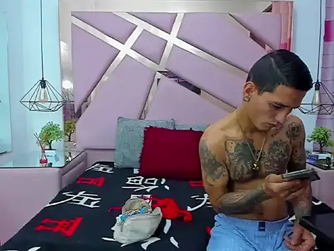 ViolethANDJuanda online show from January 14, 1:06 pm