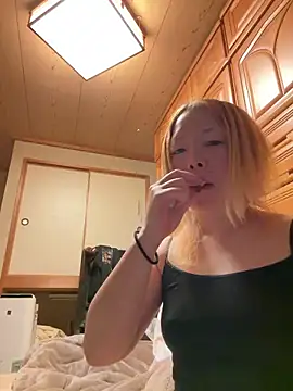 Snapshot of kanato666 chatting on January 7, 3:47 pm kanato666 online show from January 7, 3:47 pm