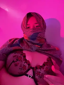 Destinyazul online show from January 6, 1:59 pm