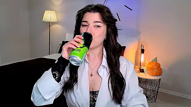 a dorable online show from April 14, 11:49 am