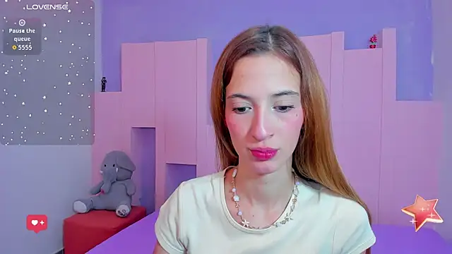 emilywilliis online show from March 3, 12:44 pm