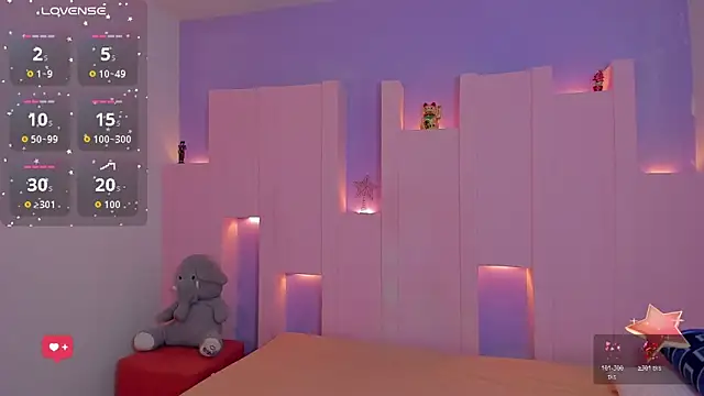 emilywilliis online show from March 6, 11:39 am