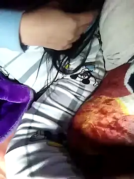 Snapshot of Yousra_soso chatting on January 8, 1:08 am Yousra soso online show from January 8, 1:08 am