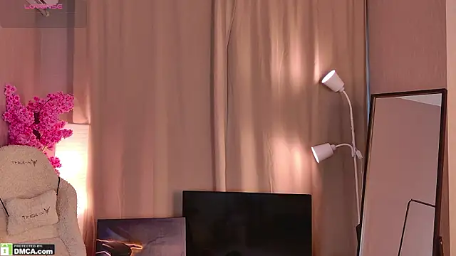 Snapshot of Clima_muse chatting on February 27, 6:57 am Clima muse online show from February 27, 6:57 am