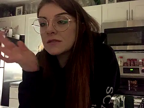 Intothewoodswego online show from January 8, 12:57 am