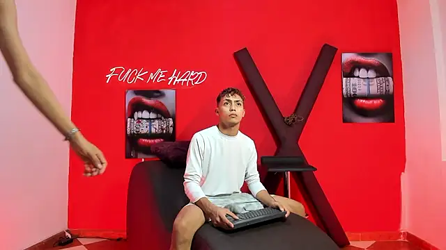 AVENGER BOYS2026 online show from February 17, 1:13 am