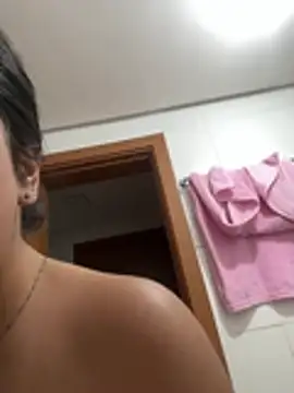 martinakawj online show from January 10, 3:52 am