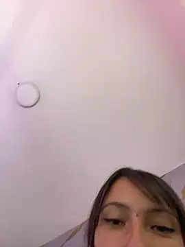 Michelle ec online show from April 14, 7:31 pm