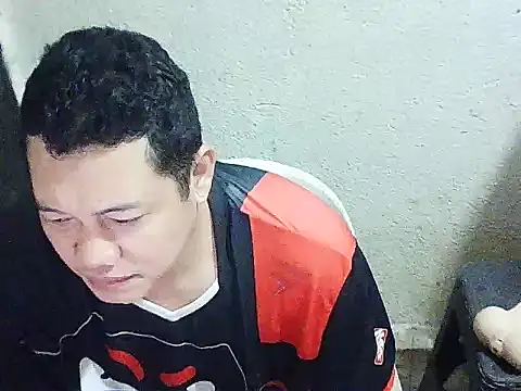 UrAsianGuy90 online show from March 29, 12:54 am