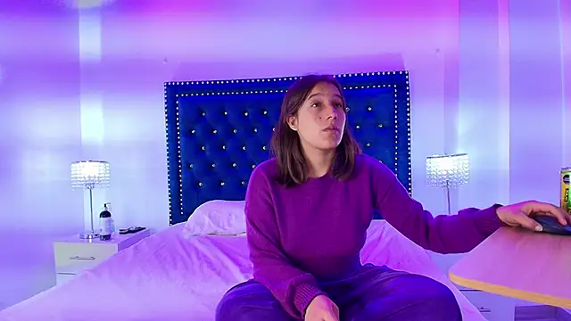 Cristal and luke online show from March 14, 3:23 am