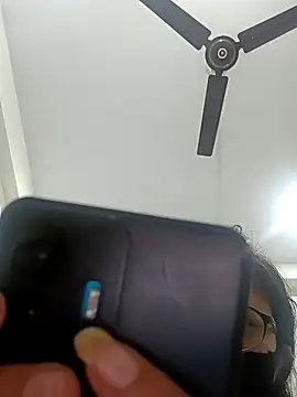 piryasharma005 online show from February 21, 6:31 pm