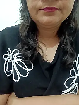 piryasharma005 online show from February 23, 7:28 am