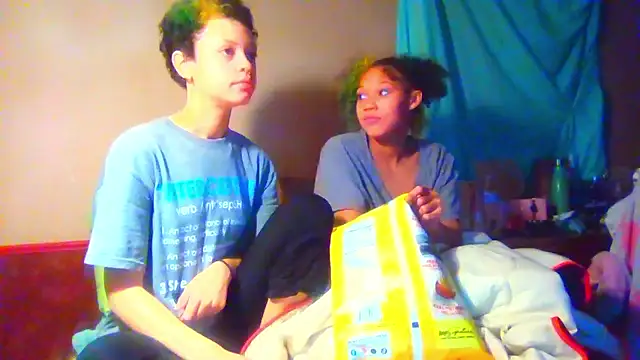 Snapshot of Tamiii420 chatting on January 10, 3:30 am Tamiii420 online show from January 10, 3:30 am