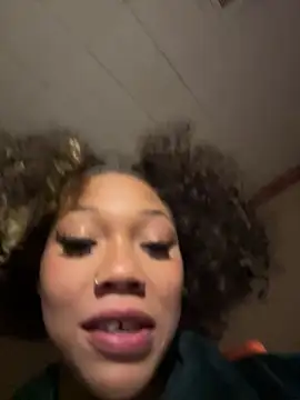 Tamiii420 online show from February 7, 5:22 am