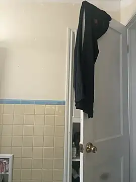 Tamiii420 online show from February 24, 6:17 pm