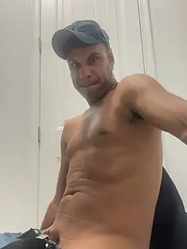 ZF-Athlete online show from March 10, 6:35 pm