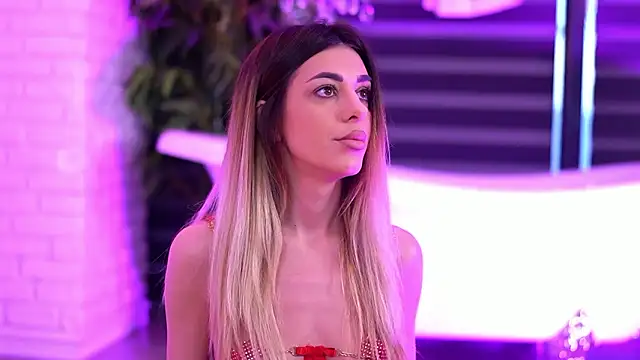 ItsIvyLicious online show from February 12, 5:46 am