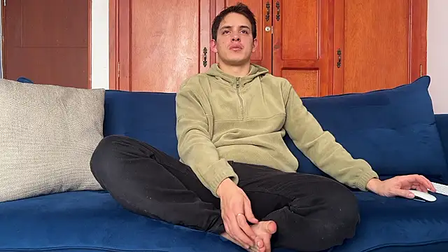 Enzho liam online show from February 16, 3:41 pm