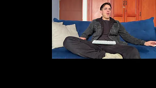 Enzho liam online show from April 17, 2:53 pm