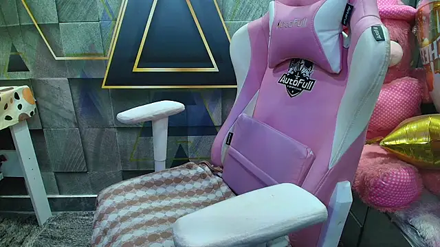 NymphoIsLive online show from May 22, 1:17 pm