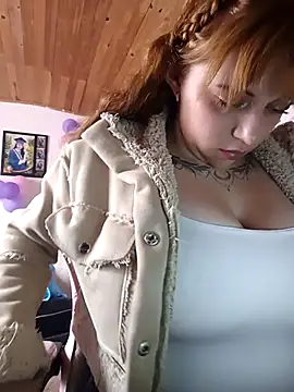 ISABELLA-01  online show from April 22, 6:53 pm