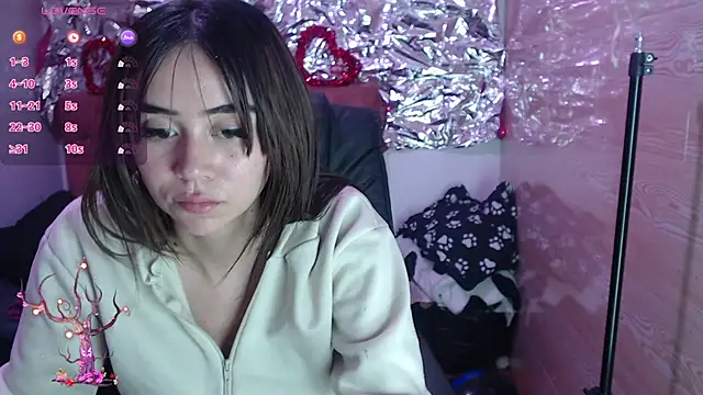 sofiaspring online show from March 17, 5:16 pm