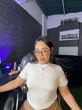 FireDollx online show from March 10, 4:50 am