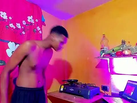 Snapshot of aunstin_mohamme chatting on January 10, 1:40 am aunstin mohamme online show from January 10, 1:40 am