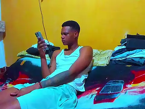 aunstin mohamme online show from March 11, 2:28 am