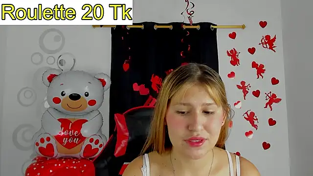 Snapshot of Bella_Blanca chatting on February 12, 12:11 pm Bella Blanca online show from February 12, 12:11 pm