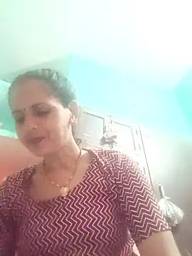 Snapshot of Hasmi_hot09 chatting on May 9, 4:45 pm Hasmi hot09 online show from May 9, 4:45 pm
