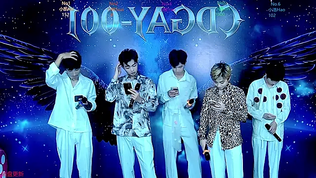 CDGAY 001 online show from January 10, 1:13 pm