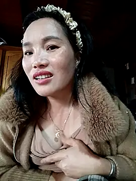 Snapshot of yu--yo chatting on March 2, 1:41 am yu--yo online show from March 2, 1:41 am