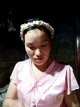 Snapshot of yu--yo chatting on March 24, 1:27 pm yu--yo online show from March 24, 1:27 pm